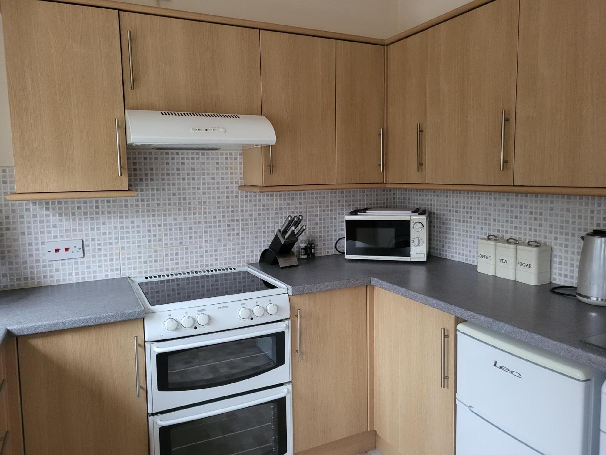 Villa Grayz Townhouse - Free Onsite Parking For 2 Cars à Lincoln Extérieur photo